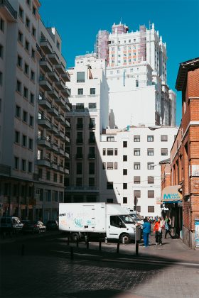 sigma 30mm 1.4 dc dn contemporary