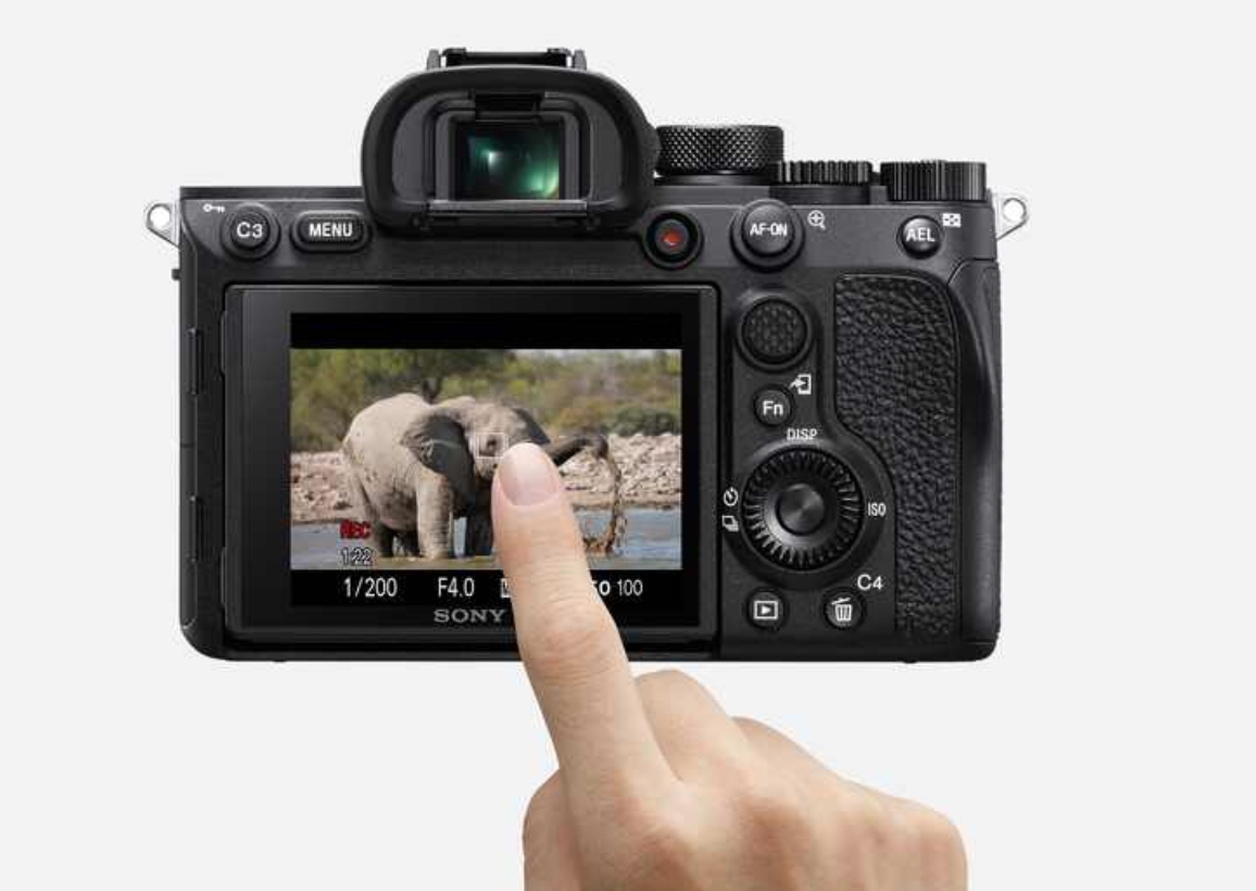 ergonomia sony a7r iv